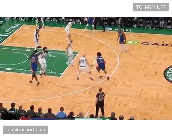 活塞杜伦坎宁安挡拆配合 内线优势与组织串联的平衡点